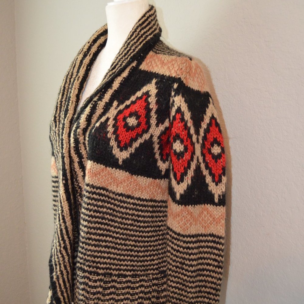 Pink Republic Aztec Pattern Open Draped Knit Cardigan - Picture 9 of 16